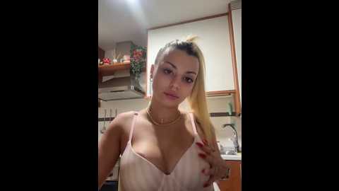 noeliagglow @ stripchat on 20250929