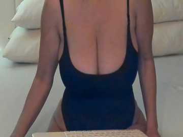 simonacavali @ stripchat on 20250929