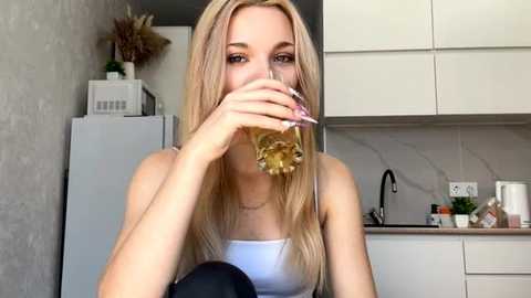 mycutemolly @ stripchat on 20250930