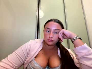 playfulvixen25 @ stripchat on 20250930