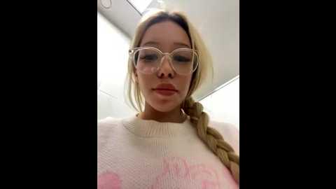 babydolll @ stripchat on 20251001