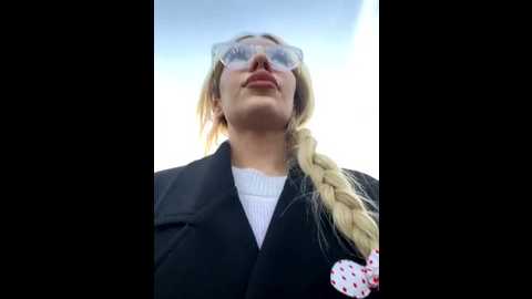 babydolll @ stripchat on 20251001