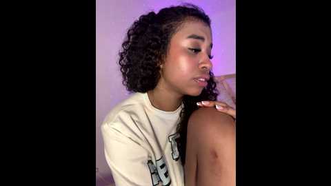 bella__honey @ stripchat on 20251001