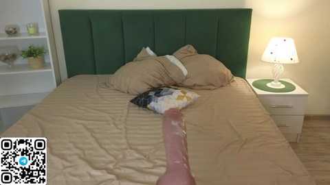 bonnie_white @ stripchat on 20251001