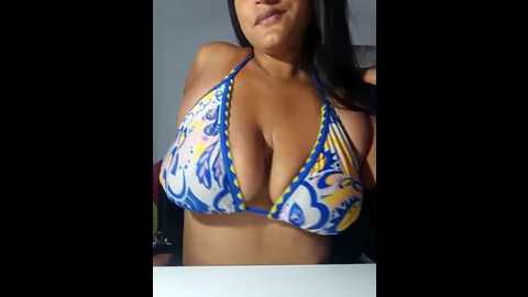 busty_ariax @ stripchat on 20251001