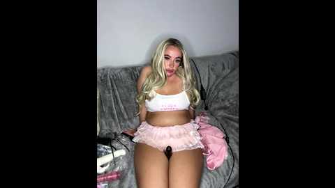 candi_mai @ stripchat on 20251001