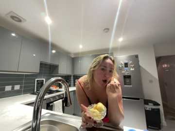 elliemaee @ stripchat on 20251001