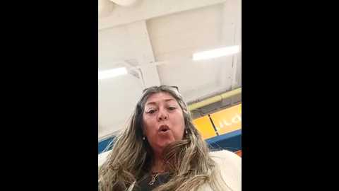 emma_tour @ stripchat on 20251001