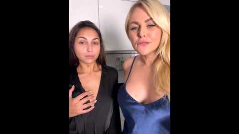 keep_us_wild @ stripchat on 20251001