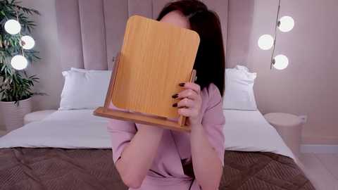 kiraholli @ stripchat on 20251001