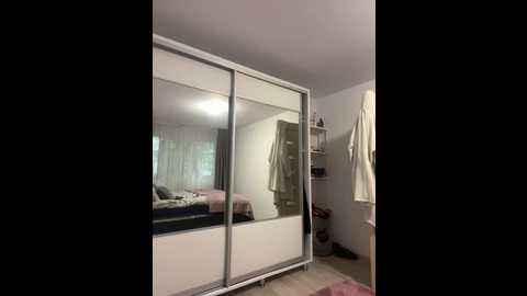 nnnoire @ stripchat on 20251001