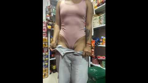 sara_fun @ stripchat on 20251001