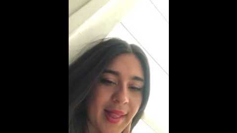 solange_111 @ stripchat on 20251001