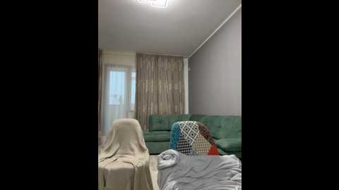 18teengirl3 @ stripchat on 20251002