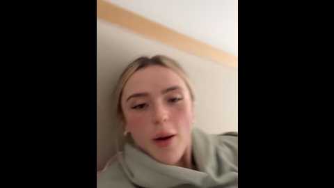 elliemaexoxo @ stripchat on 20251002