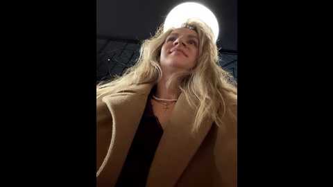 evvamur @ stripchat on 20251002