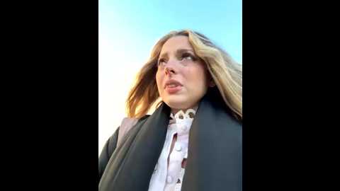 loraadoll @ stripchat on 20251002