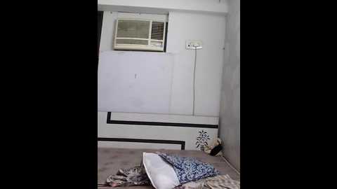 lov_birdss @ stripchat on 20251002