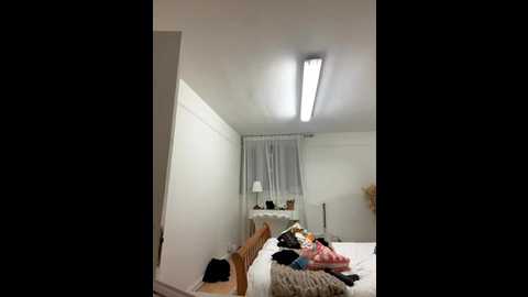 milarenee @ stripchat on 20251002