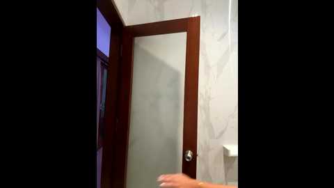 sarahsparkles20 @ stripchat on 20251002