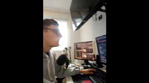 yourfavcouple_ @ stripchat on 20251002