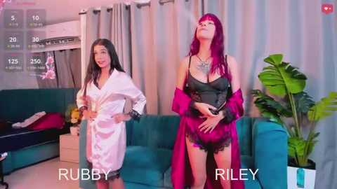 evil_giirls @ stripchat on 20251003