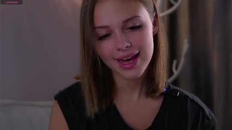 karinbates @ stripchat on 20251003