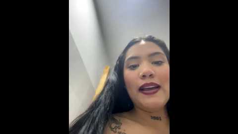 liahouses @ stripchat on 20251003