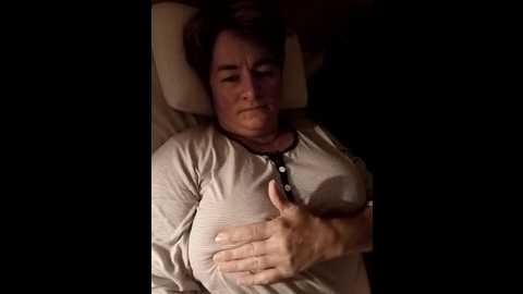 milf_love_fist99 @ stripchat on 20251003