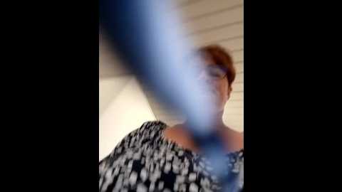 milf_love_fist99 @ stripchat on 20251003