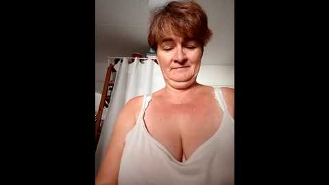 milf_love_fist99 @ stripchat on 20251003