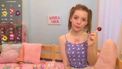 princesslittlekiki @ stripchat on 20251003