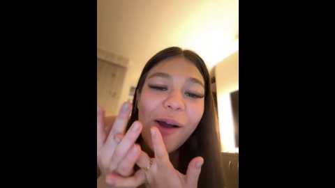 alyshanon18 @ stripchat on 20251004