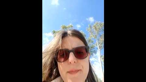 dolcehelena993 @ stripchat on 20251004