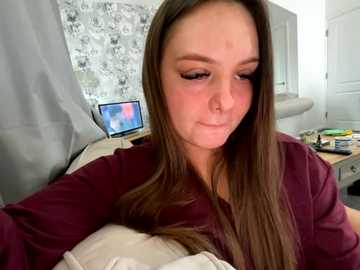 ellastarrxxx @ stripchat on 20251004