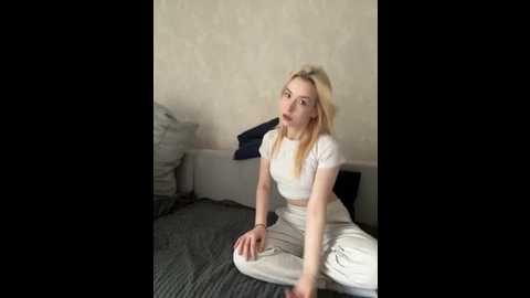 kit_lick @ stripchat on 20251004