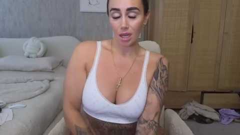 libbyloveheartx @ stripchat on 20251004