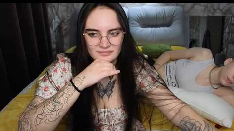 mary_12 @ stripchat on 20251004