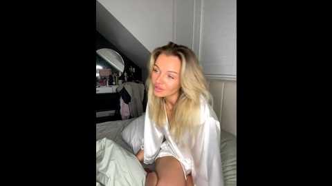 meganmilleruk @ stripchat on 20251004