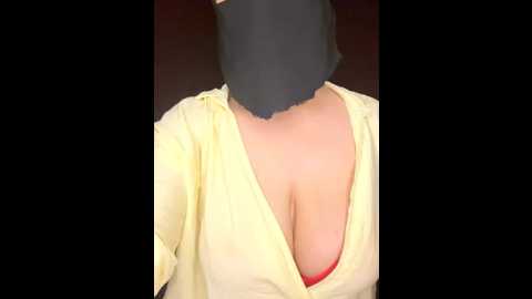 roovaan_xx @ stripchat on 20251004