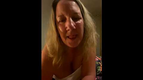 x_victoria_x @ stripchat on 20251004