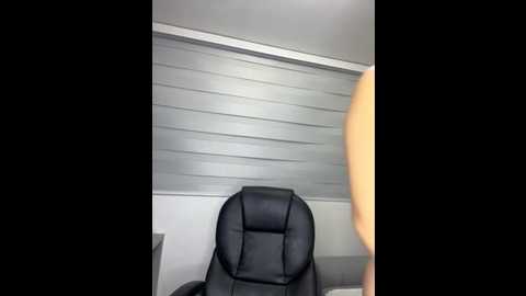 _alice_1 @ stripchat on 20251005