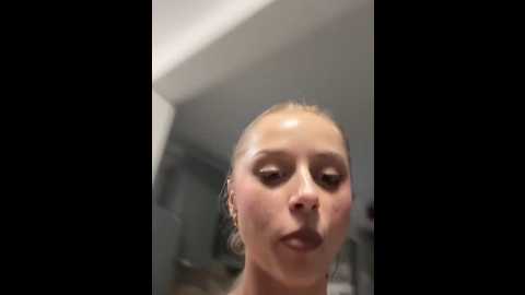 babyanais @ stripchat on 20251005