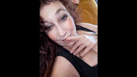 gypsyesmeralda @ stripchat on 20251005