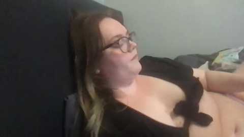 honeyyy24 @ stripchat on 20251005