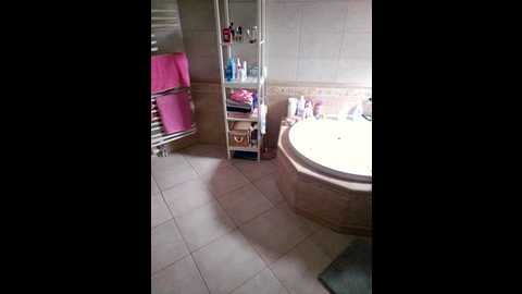 isabellaa04 @ stripchat on 20251005