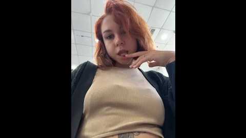 rosiesecret @ stripchat on 20251005