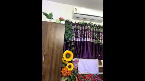 v_hot_sweti @ stripchat on 20251005