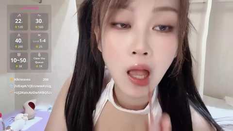 yueyue2003 @ stripchat on 20251005