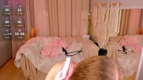 _rose_charming_ @ stripchat on 20251006